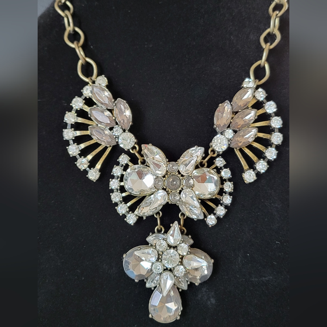 Bold Rhinestone Statement Necklace